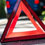 Attrezzature obbligatorie per l'auto - Triangolo di emergenza
